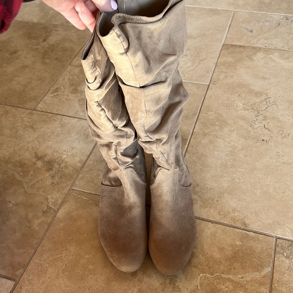 Brown boots